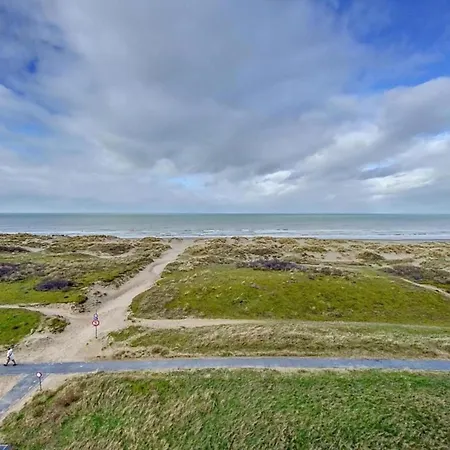 In Belgium Near Coastal Charm, Cleaning Included * Oostduinkerke